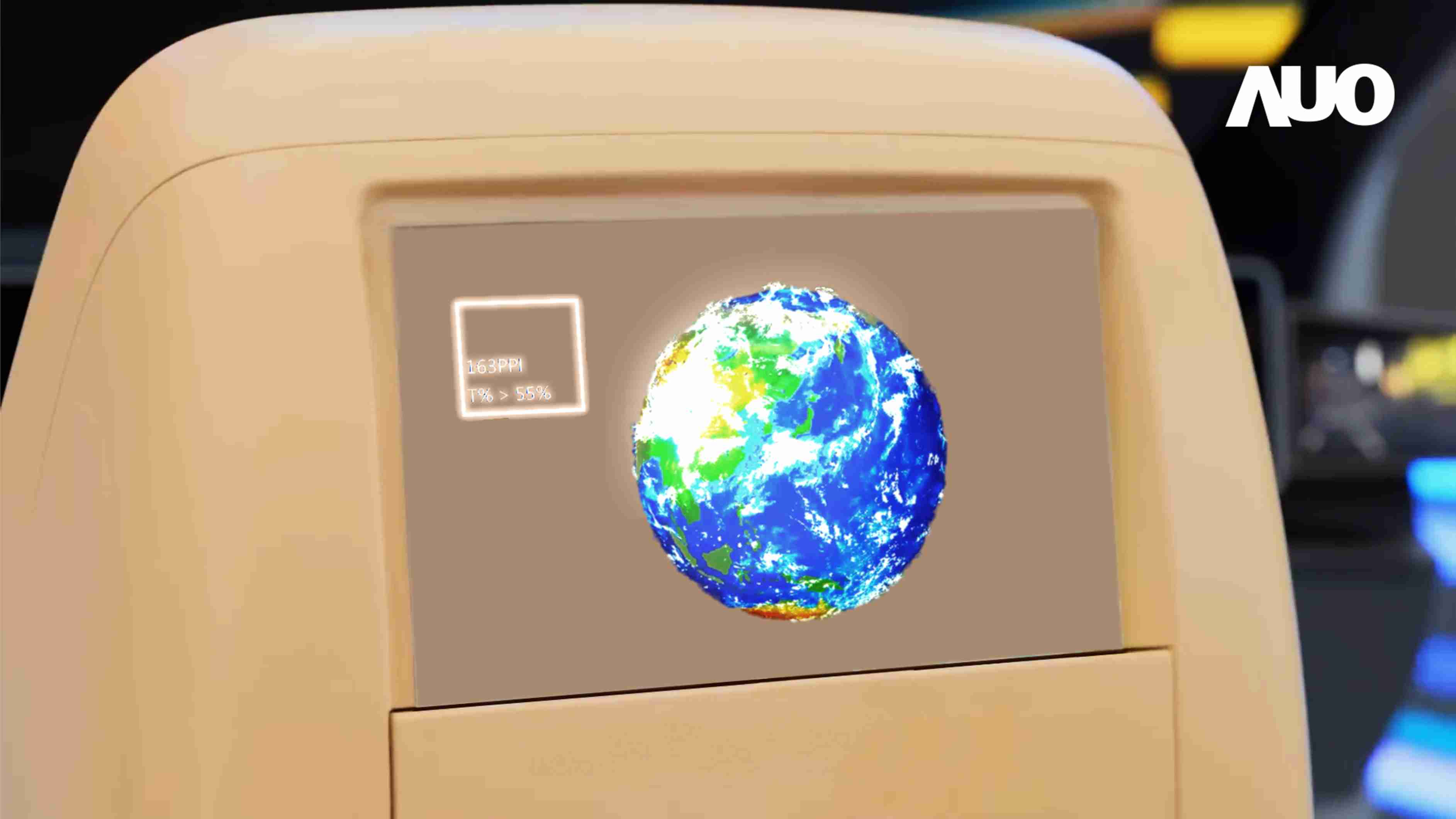 OBPay突破设计与制程挑战，，，推出全球最高分辨率163ppi的13.5吋透明Micro LED面板，，，并积极布局智能车市场，，，以期拓展透明显示应用的可能性