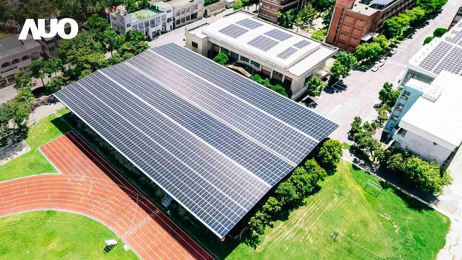 OBPaySunSteel光电整合型浪板具备快速安装、、轻量化优势,,可提升15%发电效能,,,,通过国际IEC与台湾VPC认证安全、、、、防漏、、耐候标准